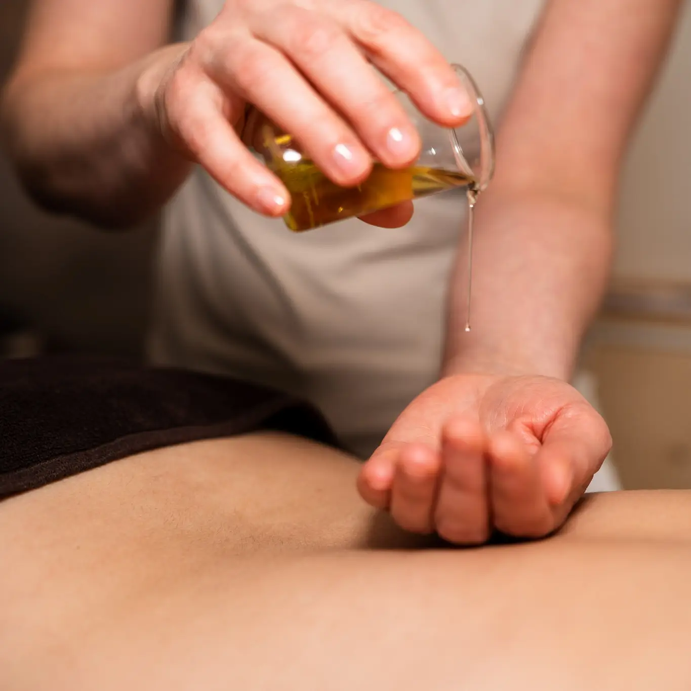 Poudre-de-soie-les-soins Poudre de soie institut de beauté Dr. Hauschka et Drainage lymphatique Dr. Vodder à Chambery